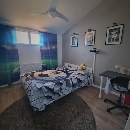 Maison Individuelle Avec Sa Piscine Et Son Jacuzzi Prives Villa Clermont-Ferrand